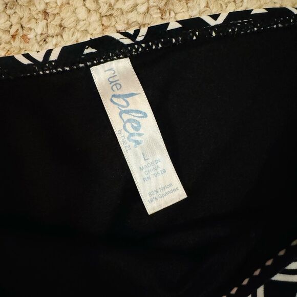 Ruebleu by Rue21 size Large bikini bottom - Picture 4 of 8